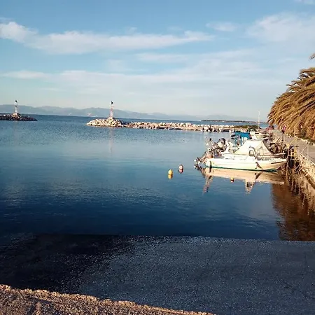 Roses 2 דירה סקאלה סוטירוס