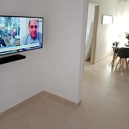 Roses 2 * סקאלה סוטירוס