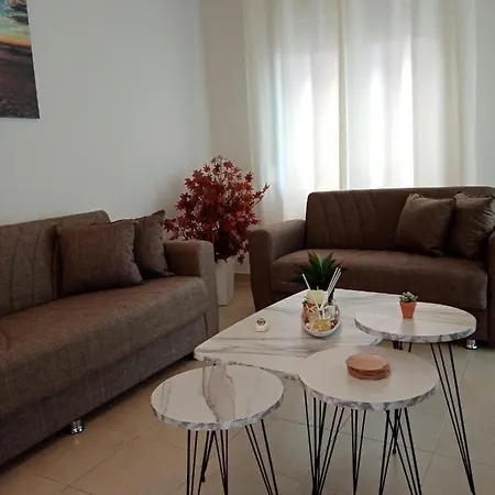 Apartment Roses 2