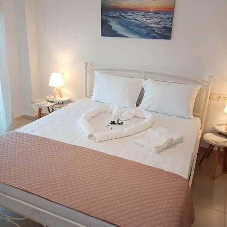 Apartment Roses 2